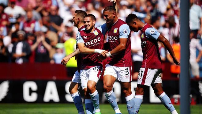 巴里·邦兹在旧金山巨人队完成 400 轰、400 盗，确立其历史地位