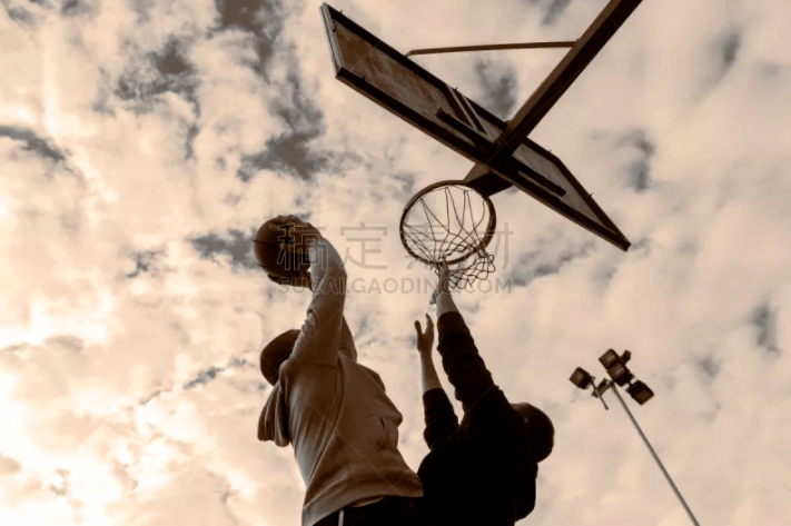 百家乐倍投误区：为何“只要不连输”是危险假设？（别被“不可能连输”迷惑：揭示百家乐倍投的致命误区）